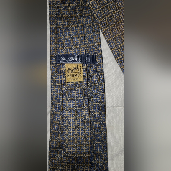 Authentic preloved Hermès tie - Picture 4 of 6